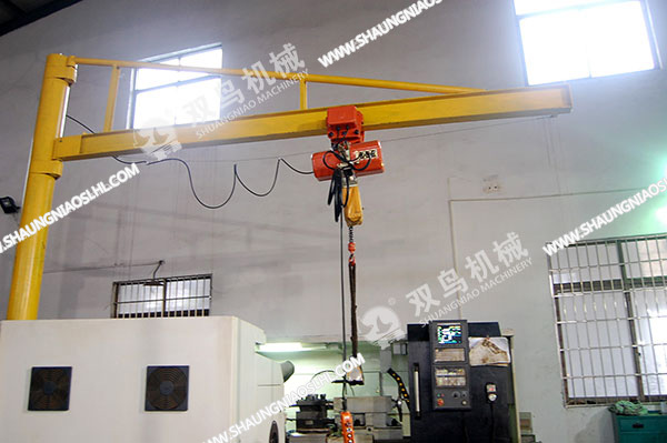 雙鳥牌電動(dòng)葫蘆在模具吊裝使用
